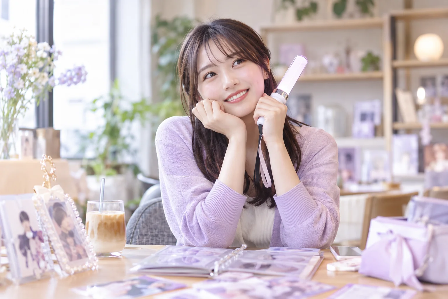 推し活を楽しむ女性を想定した働き方のイメージ
